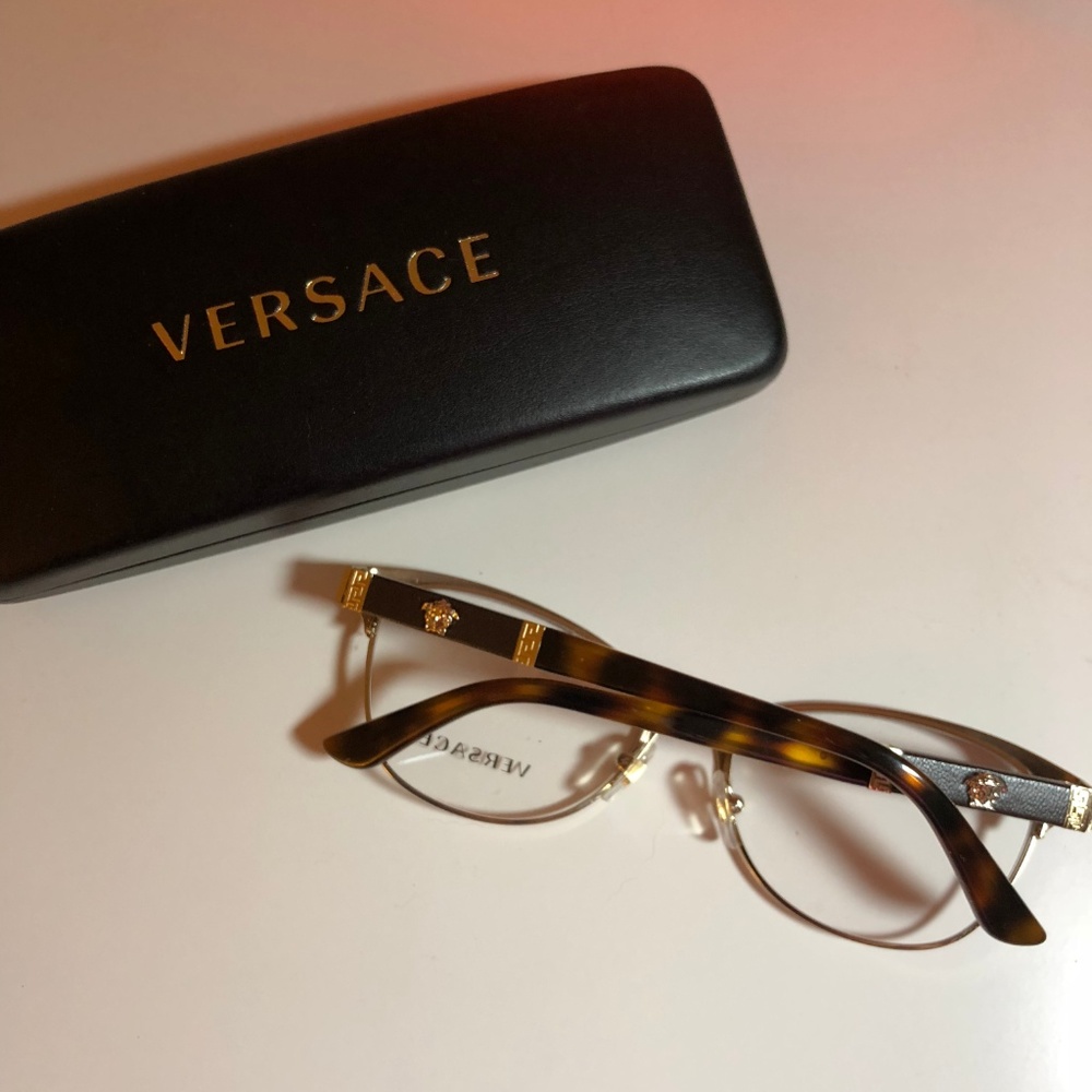 Versace Cat Eye Glass